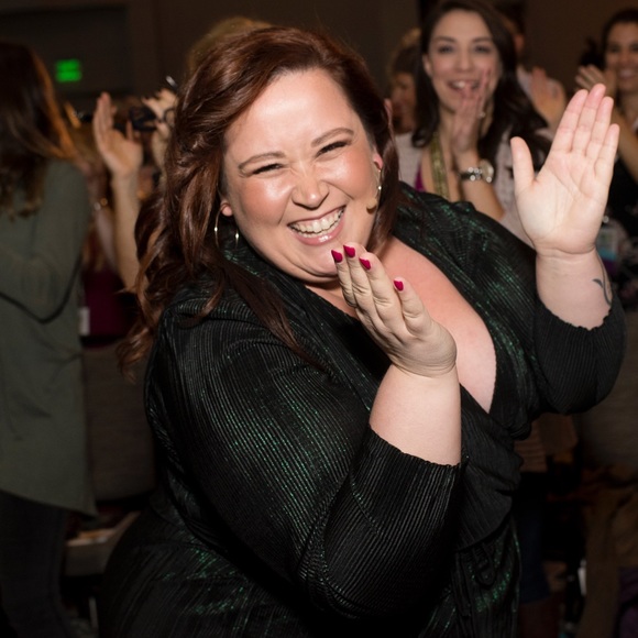 Meet your Posher, Danielle - Picture 5 of 9